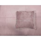 DANIELLA sarokheverő